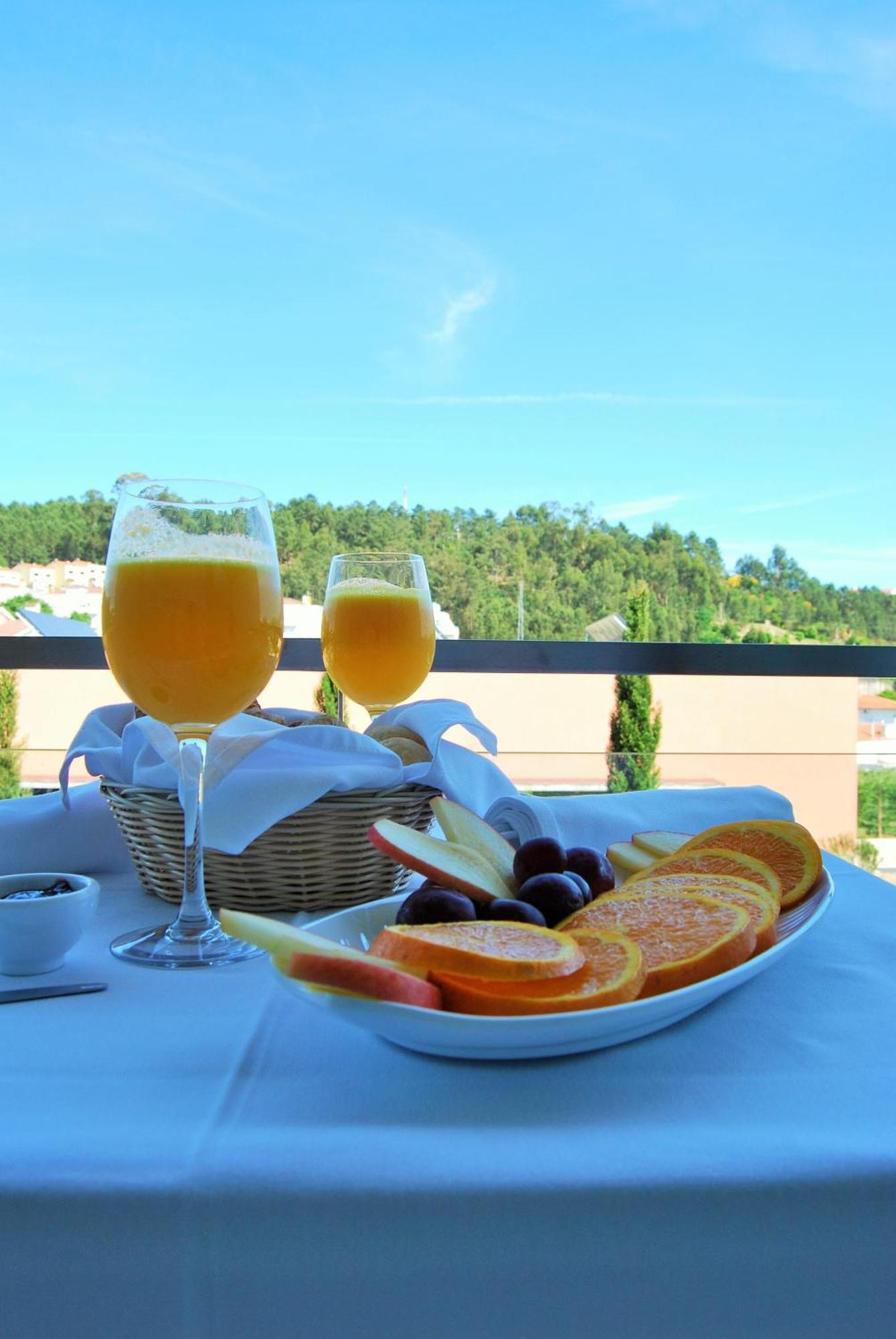 Hotel Quinta Da Cruz & Spa Oliveira  Экстерьер фото